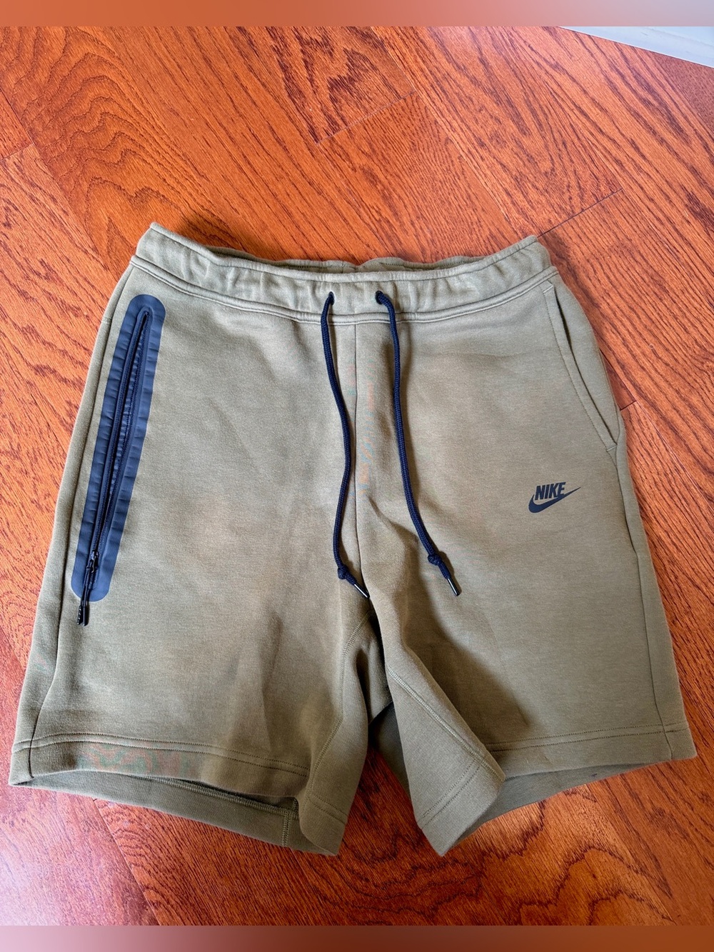 Nike | Olive Green Athletic Shorts with Black Accents | Men’s Size L